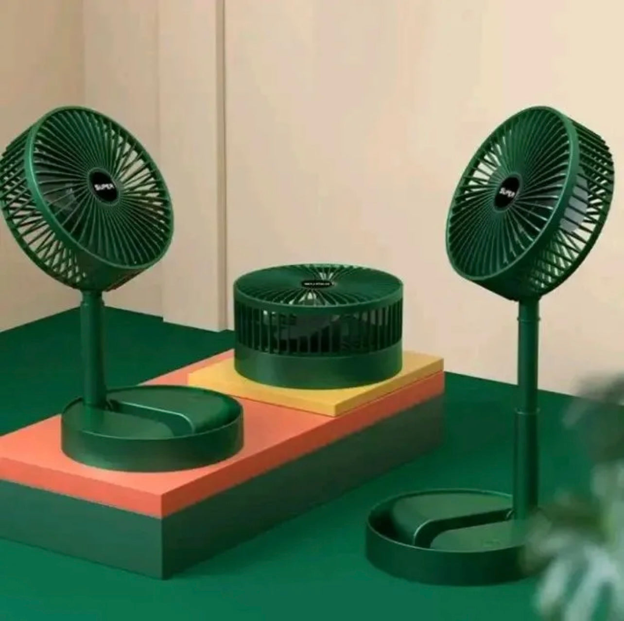 Rechargeable Telescopic Table Fan